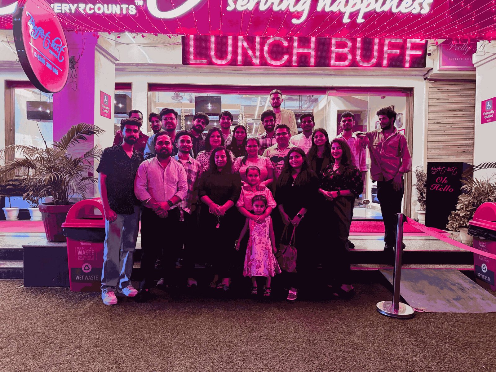 dinner - group photo